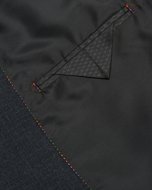 Классический темно-серый костюм Флет